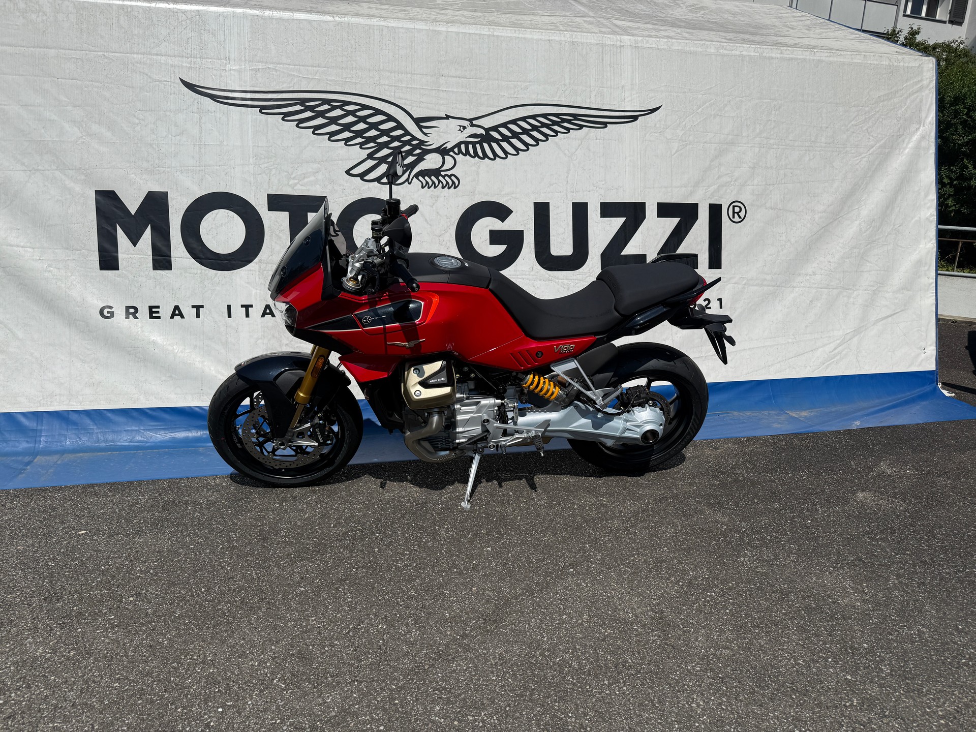 MOTO GUZZI V100 Mandello Wind Tunnel E5+-image-7