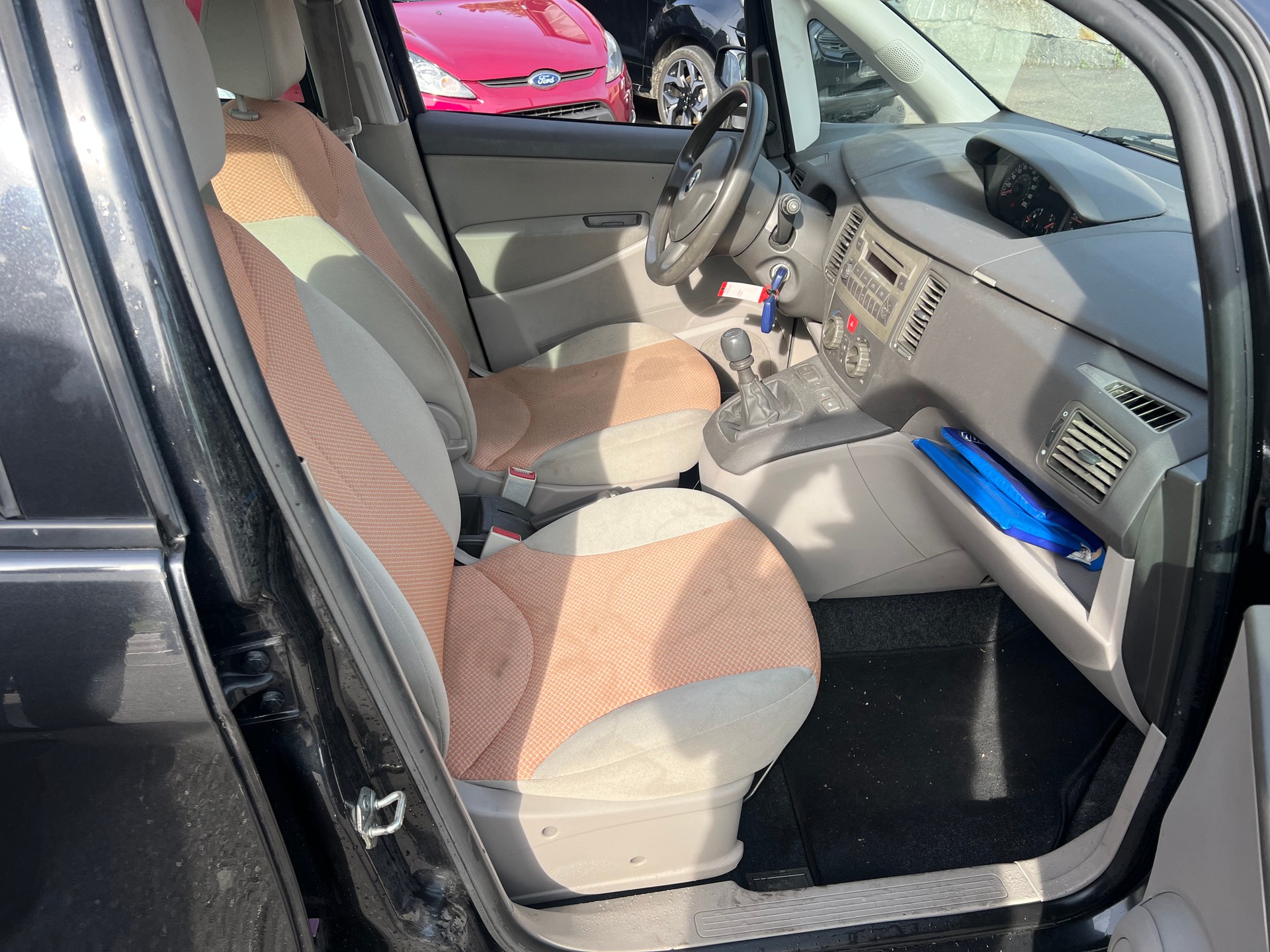 FIAT Idea 1.4 16V Swiss-image-7