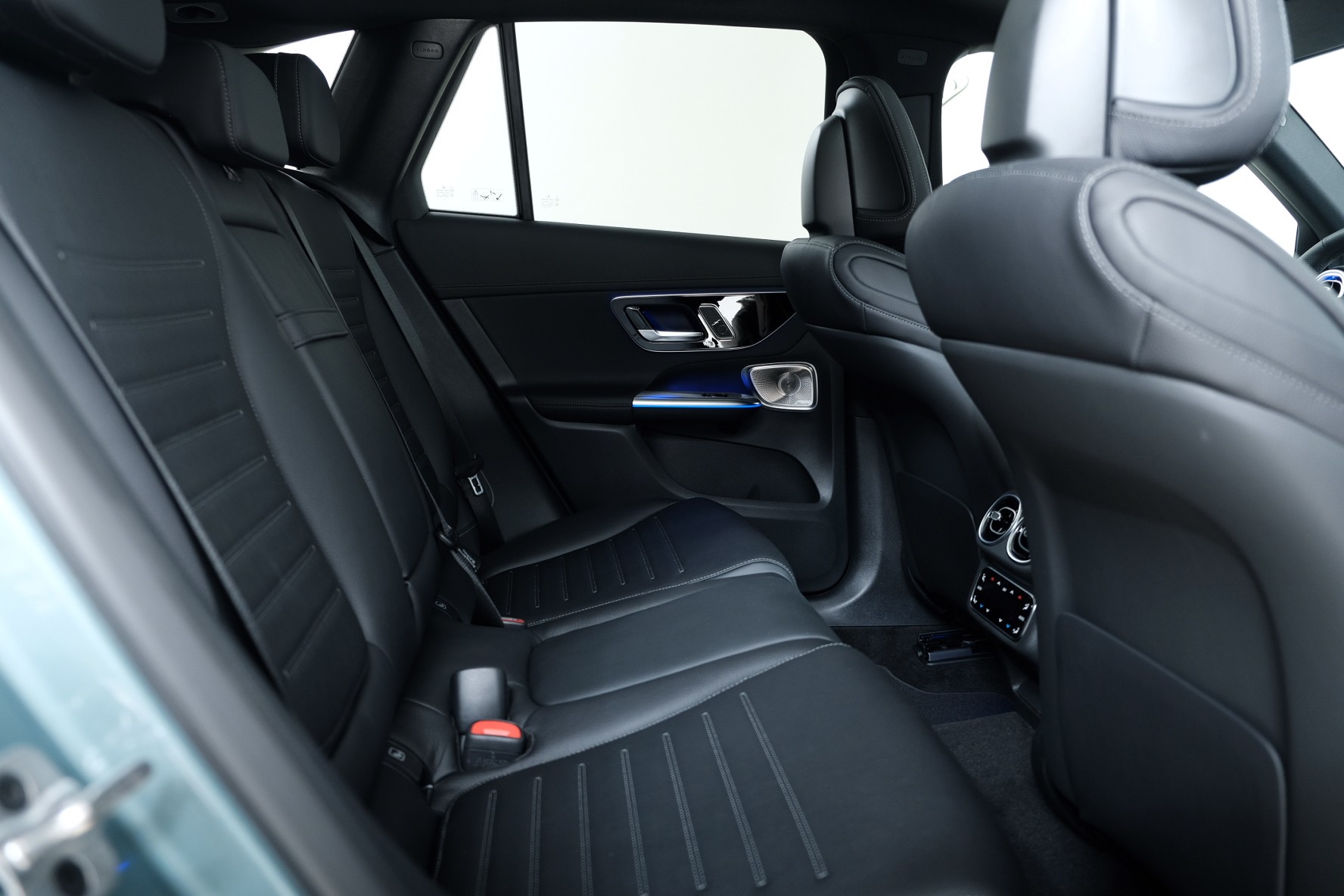 MERCEDES-BENZ GLC 300 4Matic 9G-Tronic-image-9