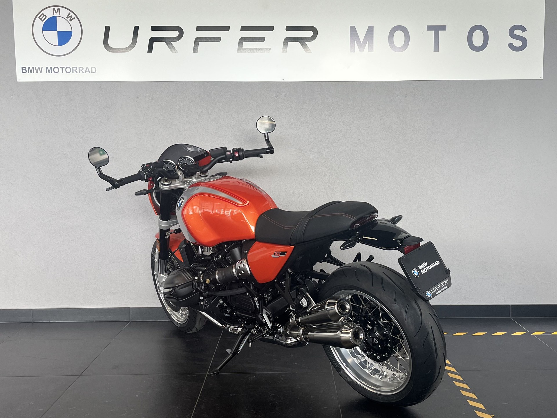 BMW R 12 nine T-image-6