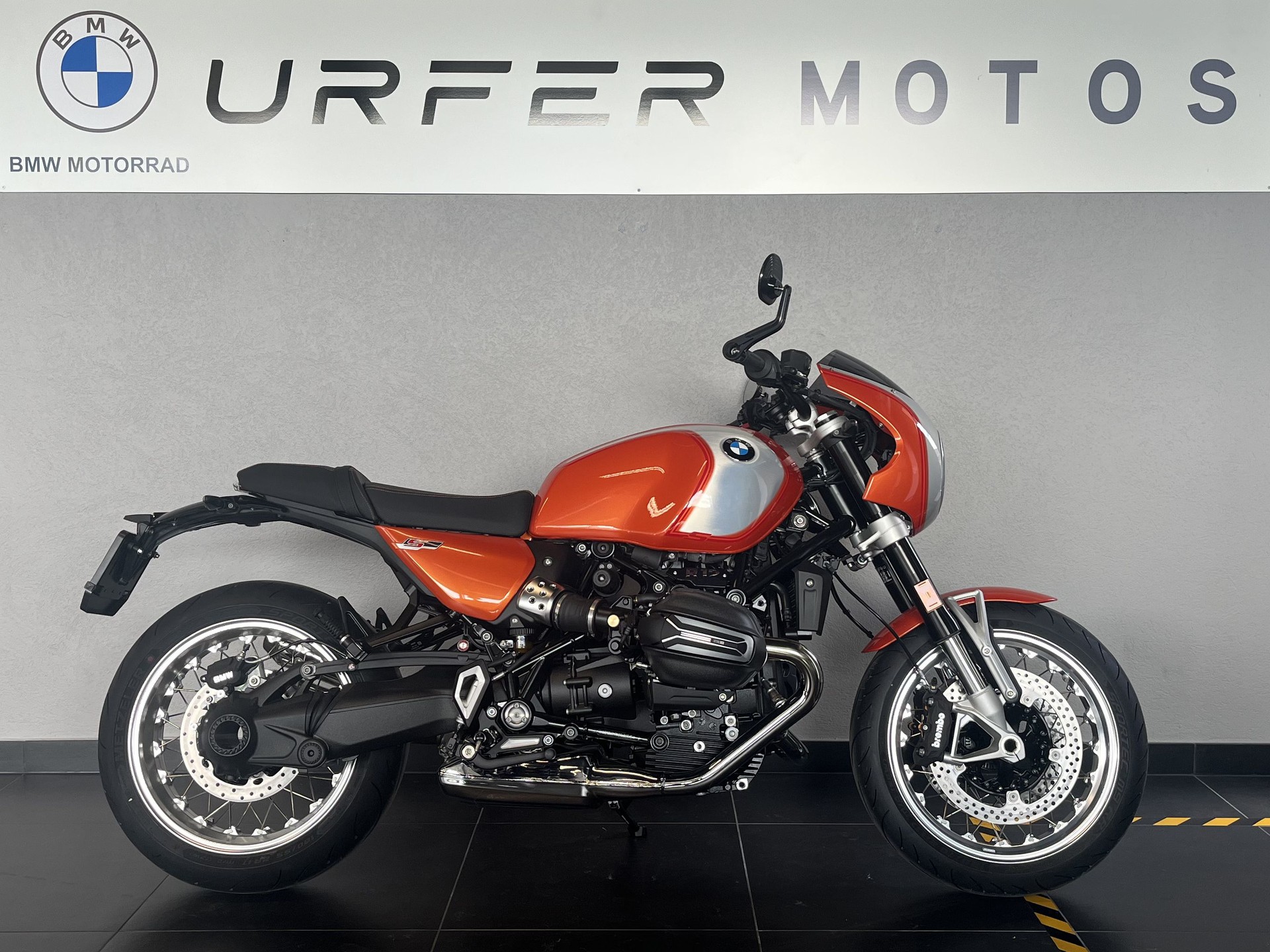 BMW R 12 nine T-image-0