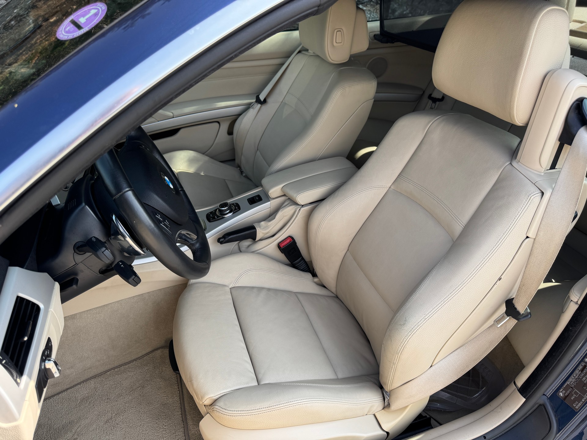 BMW 335i Cabriolet DSG-image-7