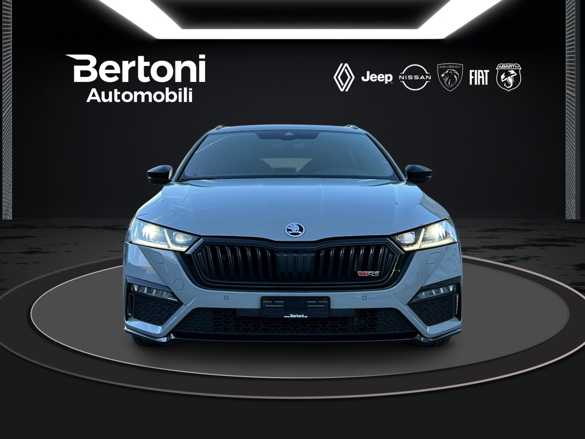 SKODA Octavia Combi 2.0 TSI RS DSG-showroom-element-1