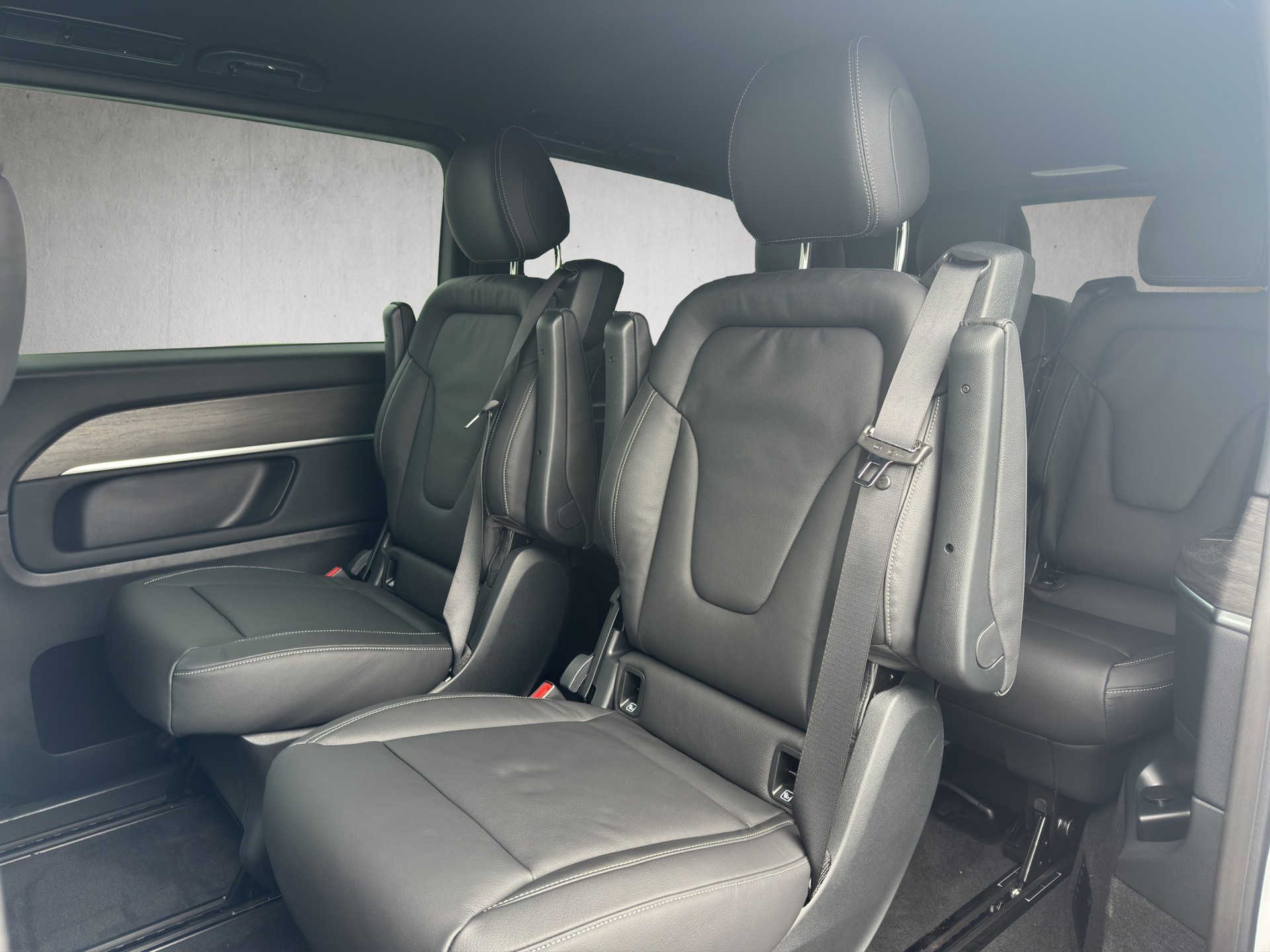 MERCEDES-BENZ V 250 d lang Avantgarde 9G-Tronic-image-7