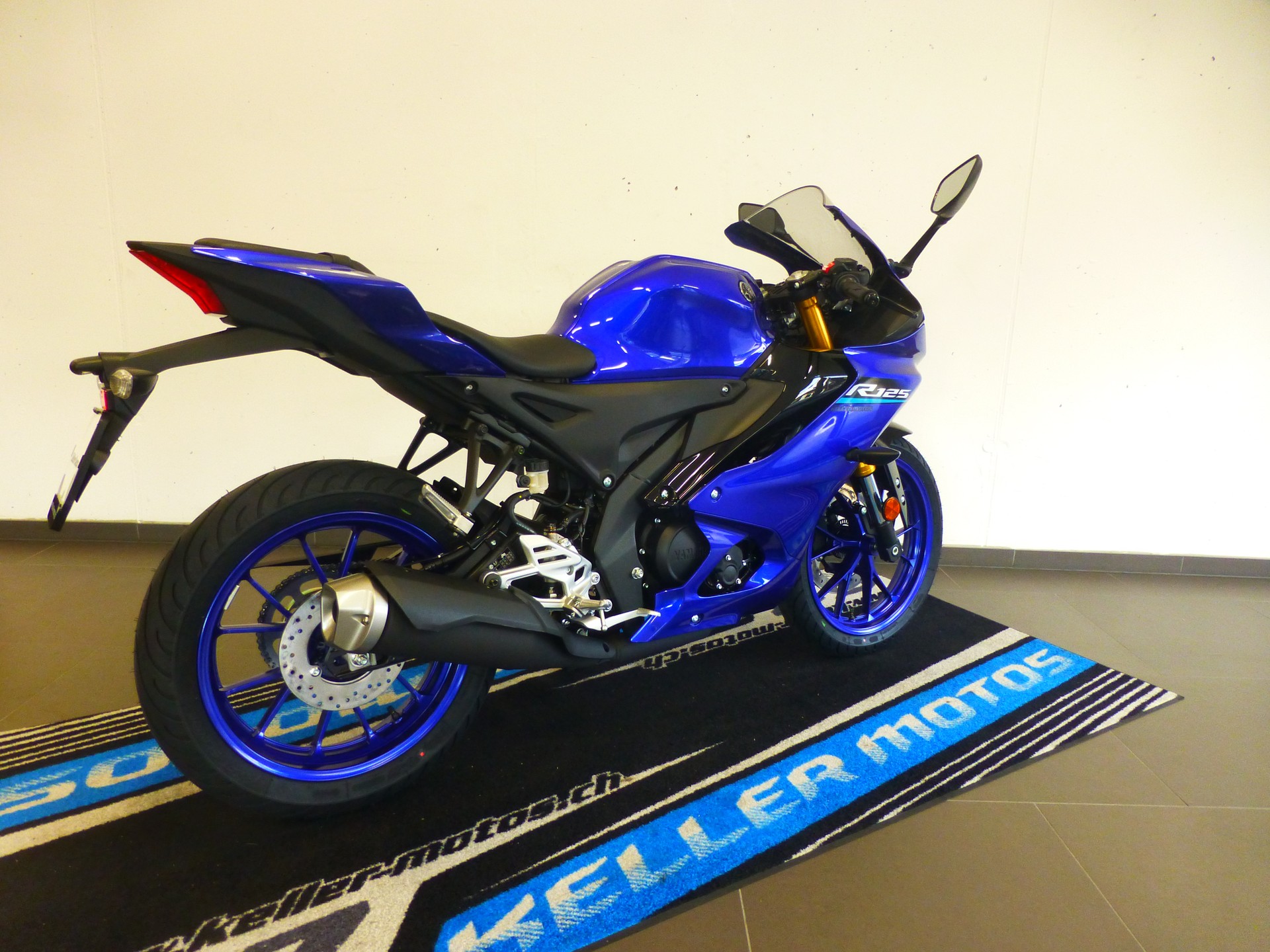 YAMAHA YZF-R 125 ABS Modell 2026-image-6