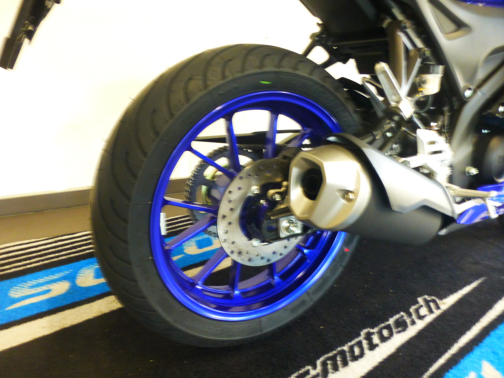 YAMAHA YZF-R 125 ABS Modell 2026-image-15