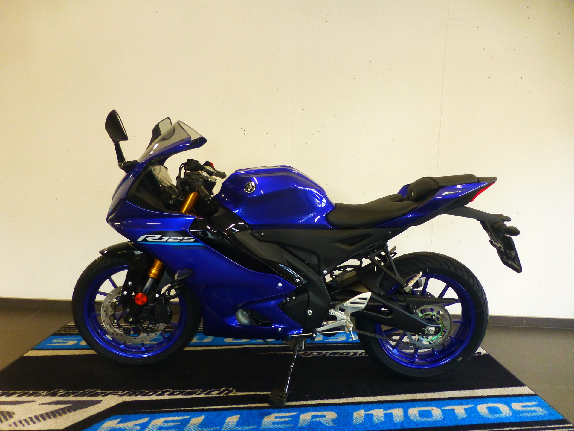 YAMAHA YZF-R 125 ABS Modell 2026-image-2