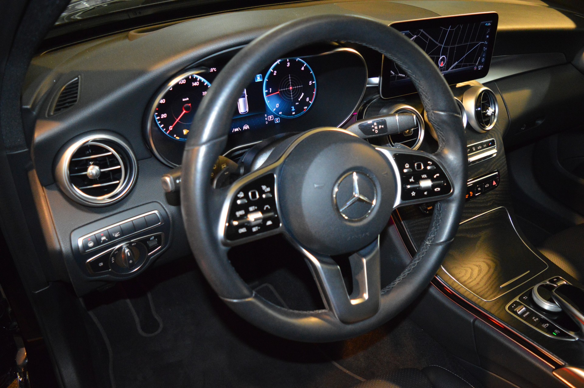 MERCEDES-BENZ C 220 d Swiss Star Avantgarde 4M 9G-Tronic-image-20