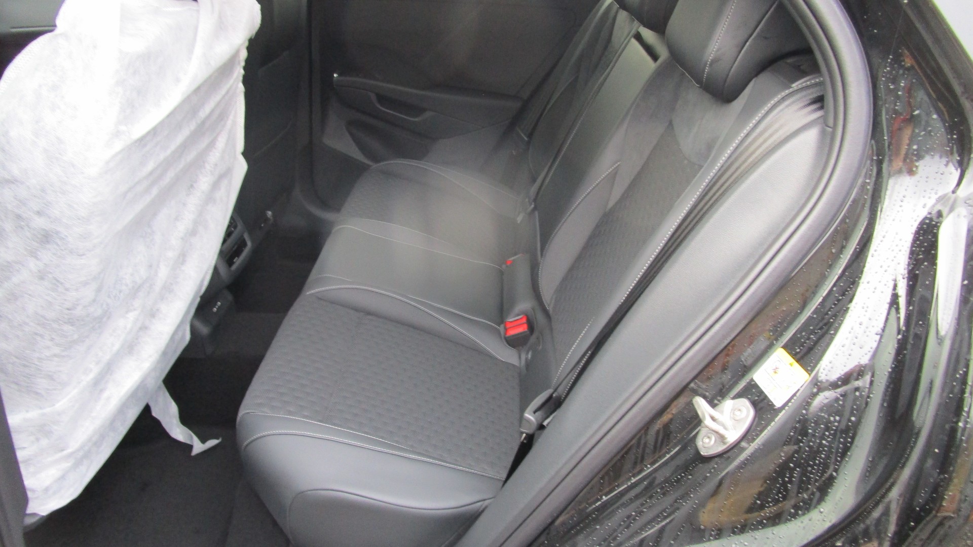 VW T-Roc 1.5 eTSI mHEV R-Line DSG-image-10