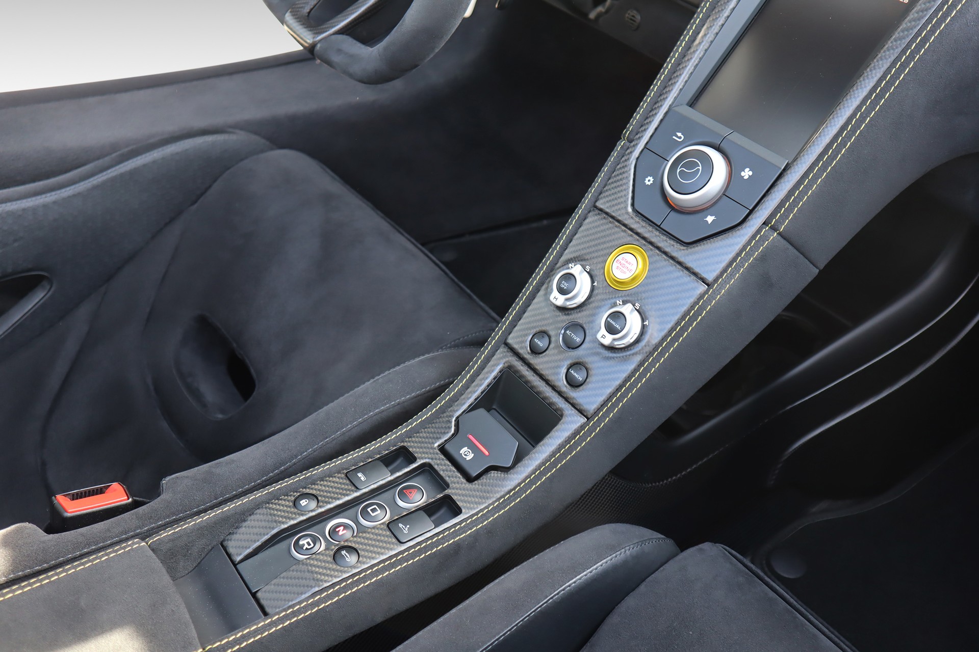 McLAREN 675LT Spider 3.8 V8 SSG-image-11