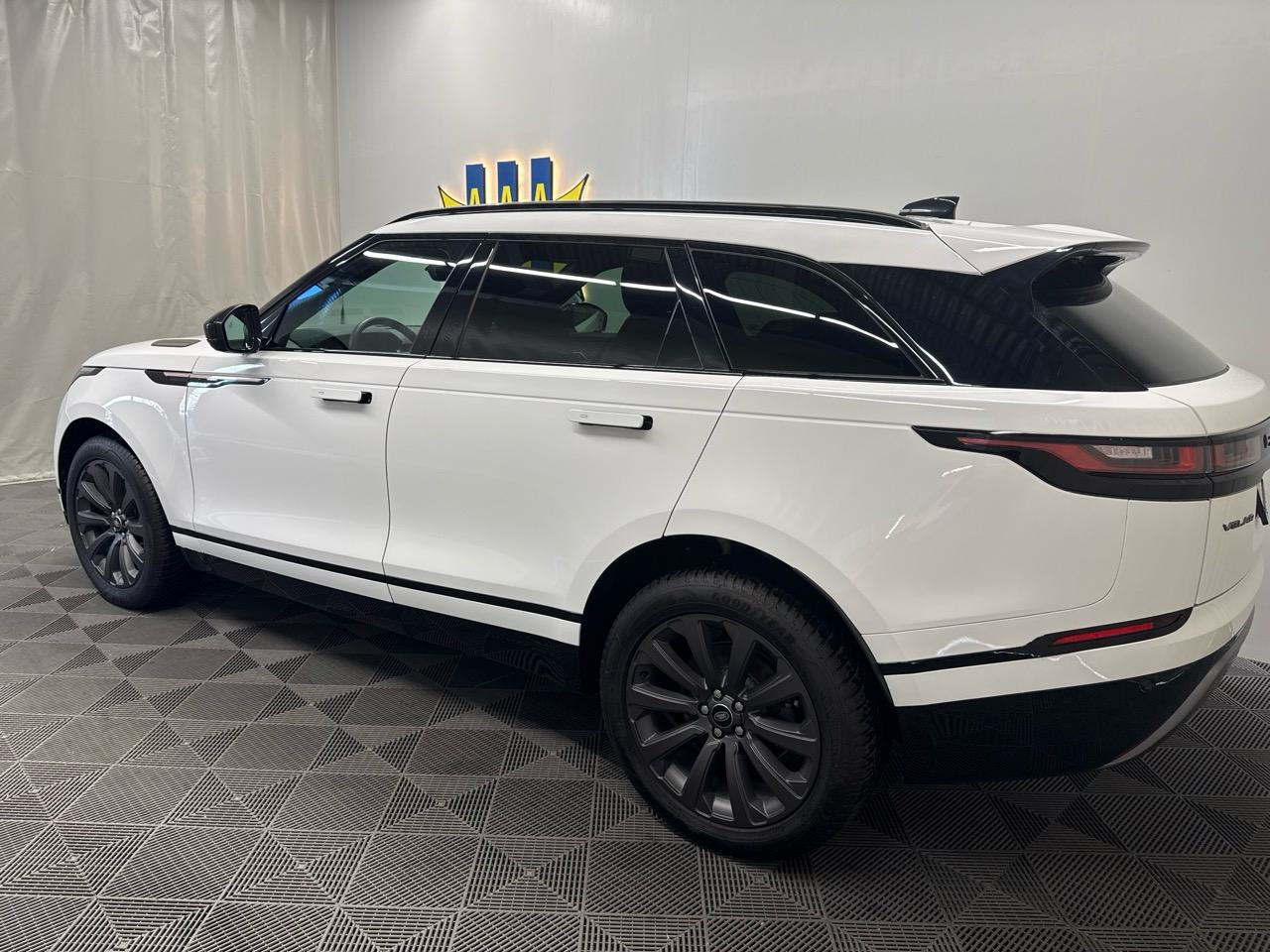 LAND ROVER Range Rover Velar D 200 Dynamic SE Automatic-showroom-element-1