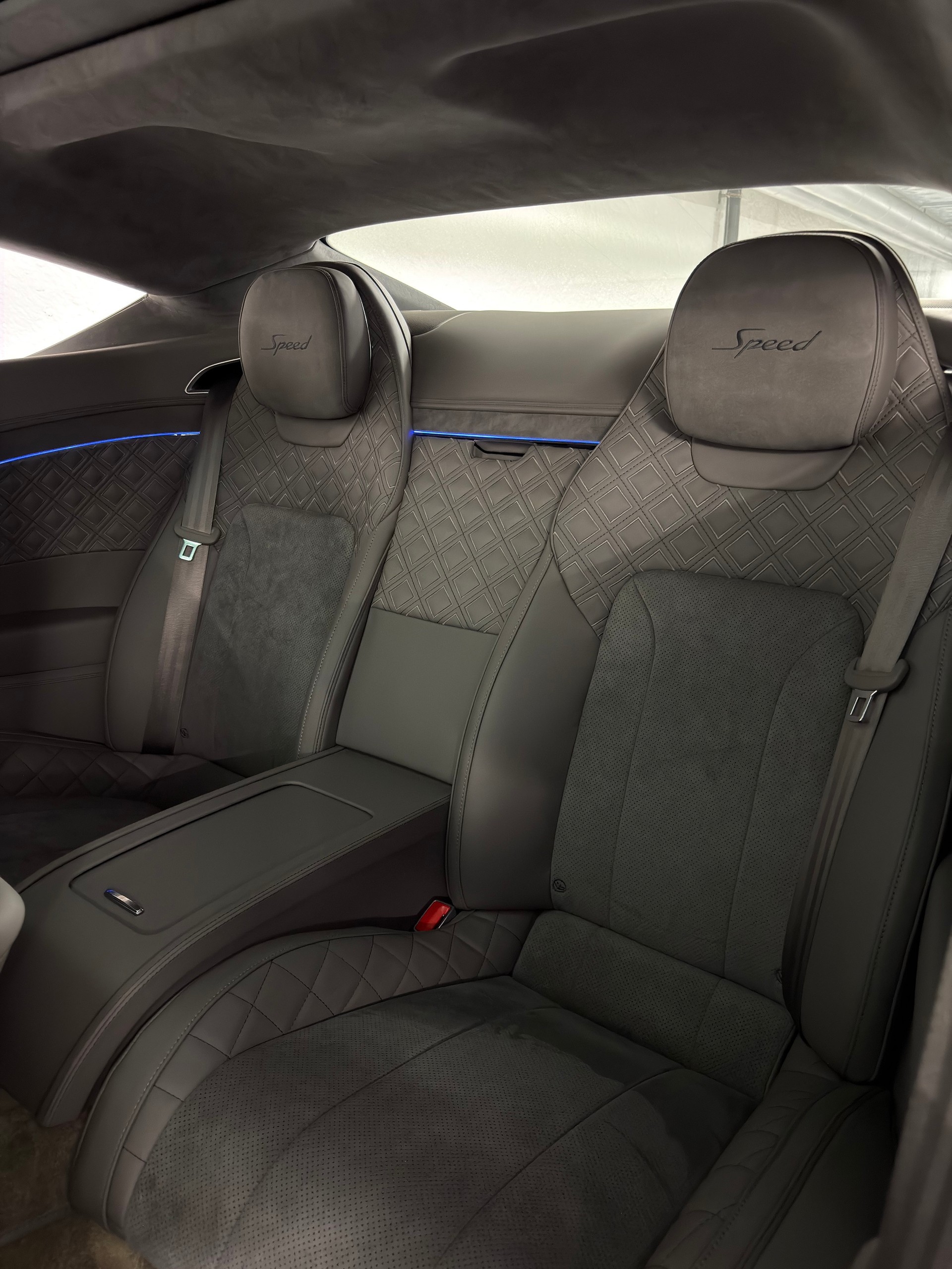 BENTLEY Continental GT 6.0 W12 Speed-image-10