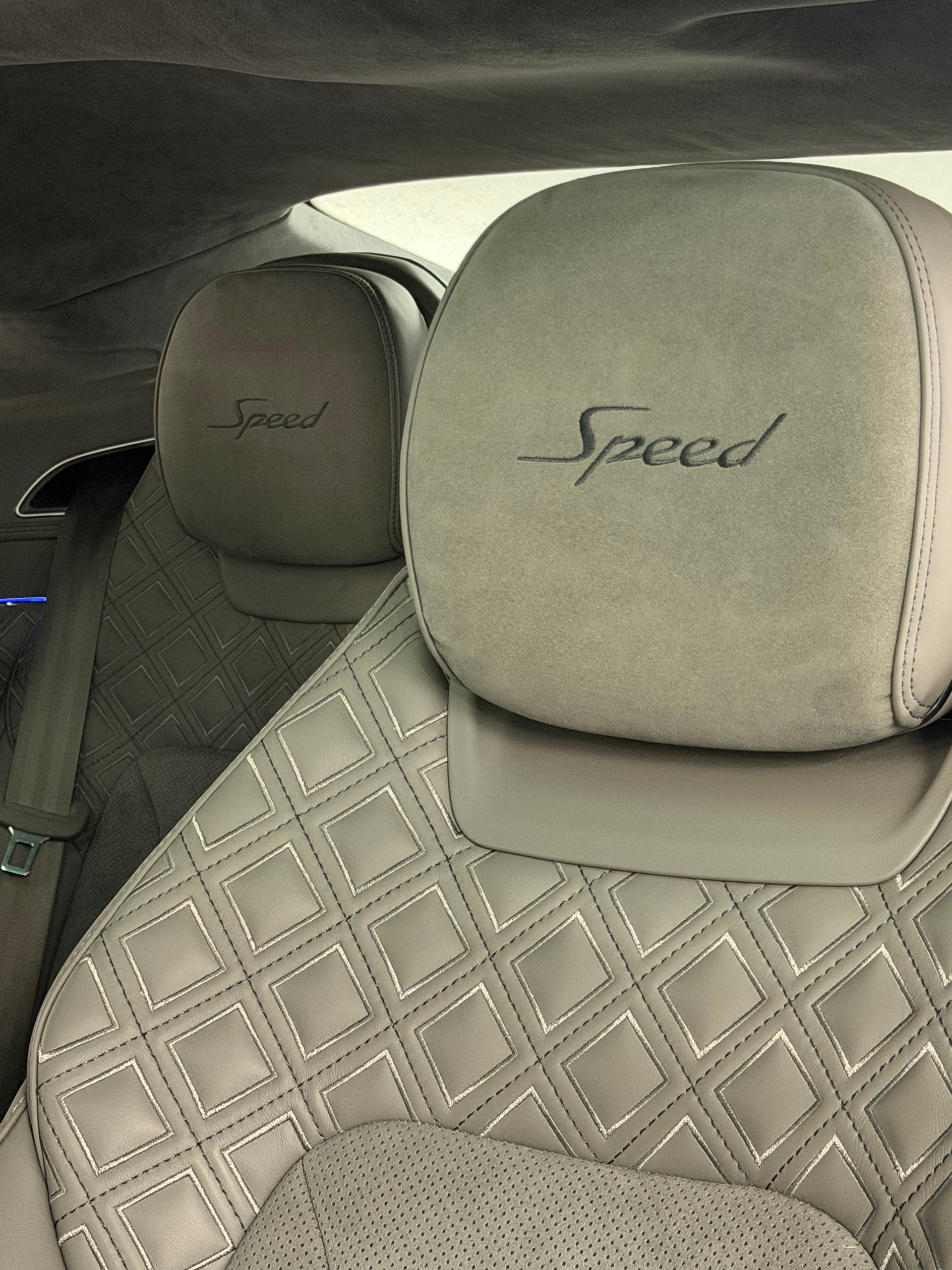 BENTLEY Continental GT 6.0 W12 Speed-image-9