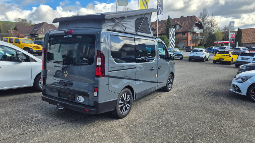 RENAULT Adria Active 2.0 dCi 150 EDC-image-1