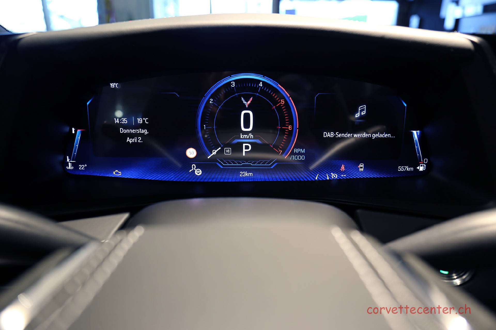 CHEVROLET Corvette E-Ray 3LZ Convertible-image-16