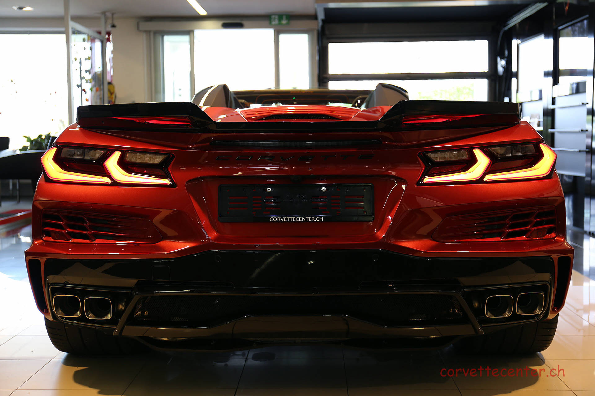 CHEVROLET Corvette E-Ray 3LZ Convertible-image-6