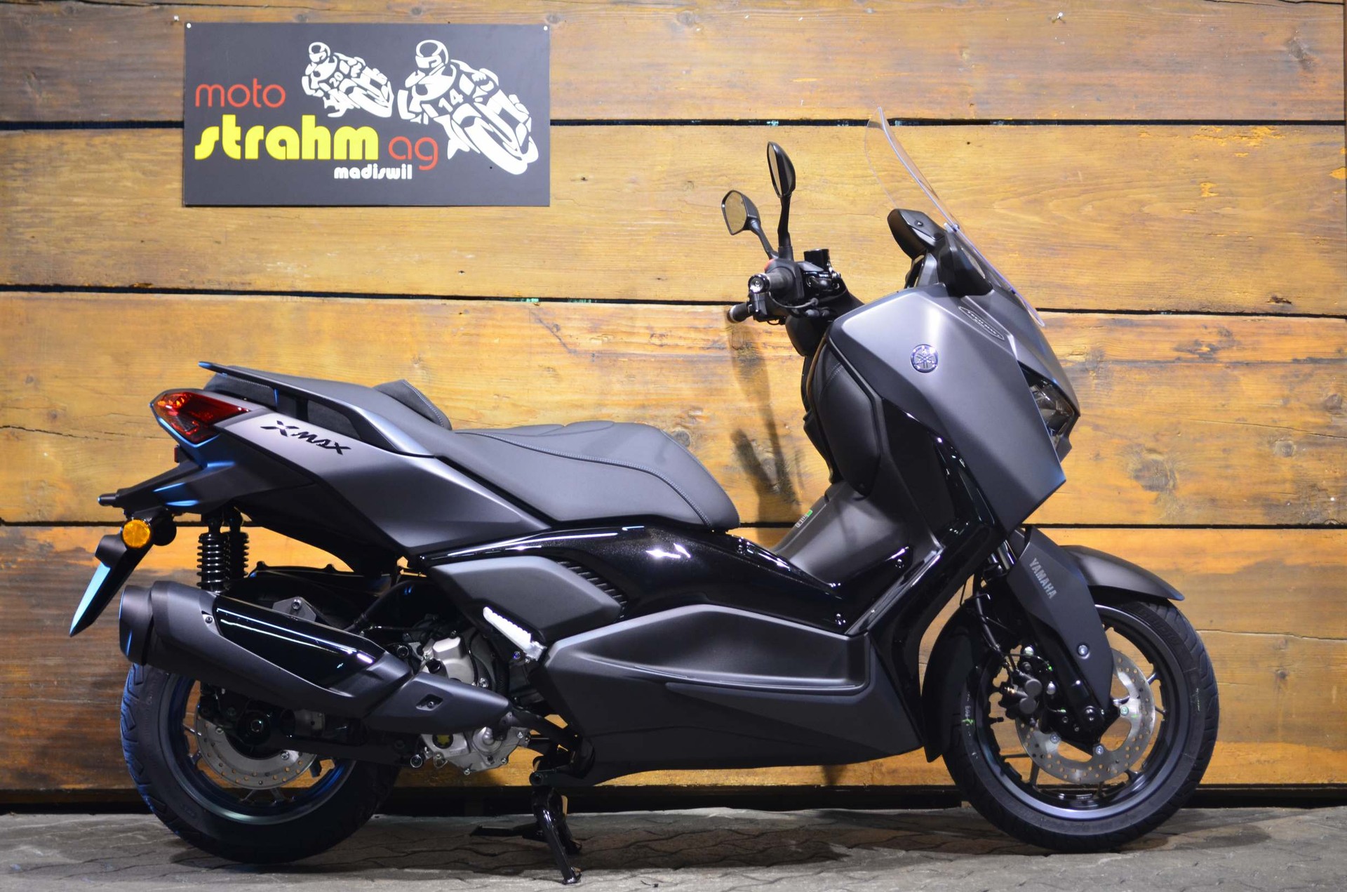 YAMAHA CZD 300 X-Max ABS Tech Max-image-1