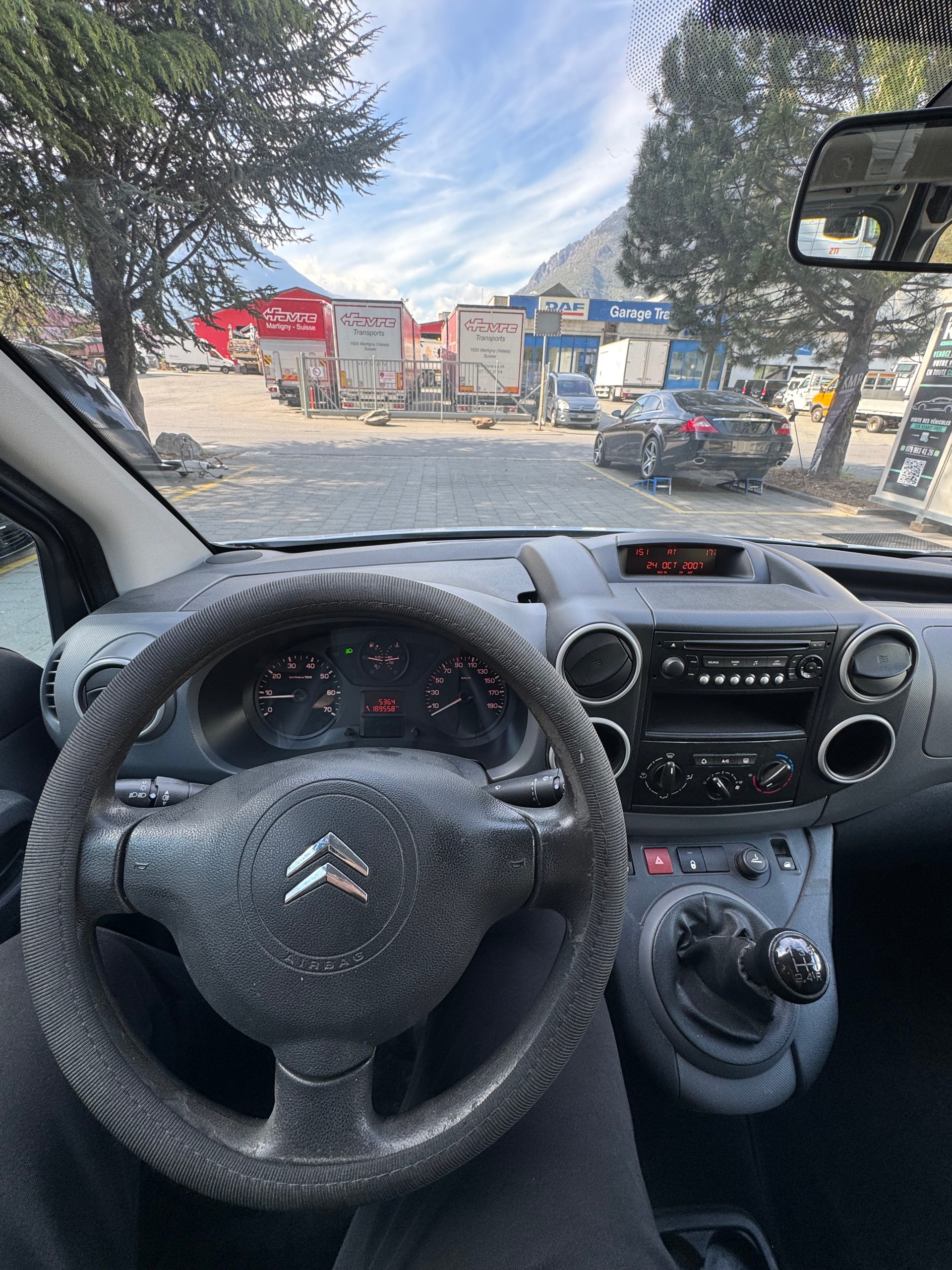 CITROEN Berlingo 1.6 HDi Attraction-image-6