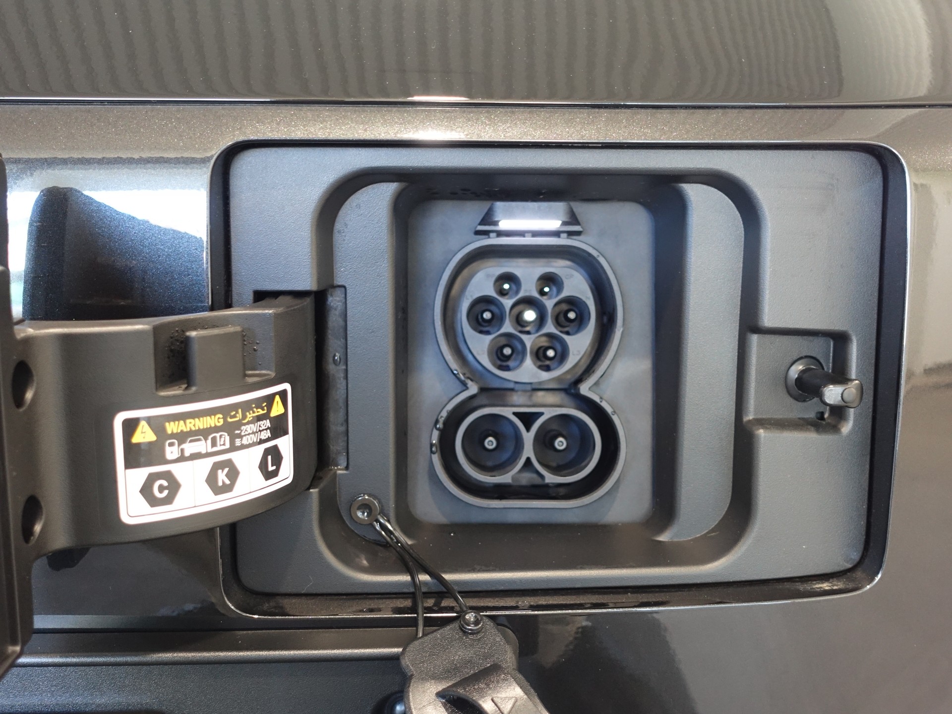 HYUNDAI Inster 49kWh Origo grosser Akku 115PS-image-7