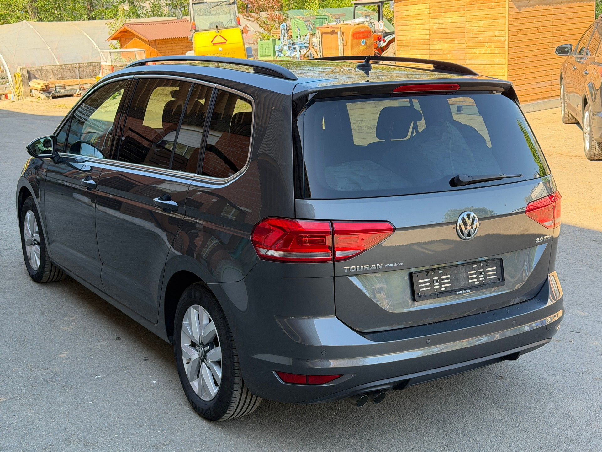VW Touran 2.0 TDI BlueMotion Technology Comfortline-image-5