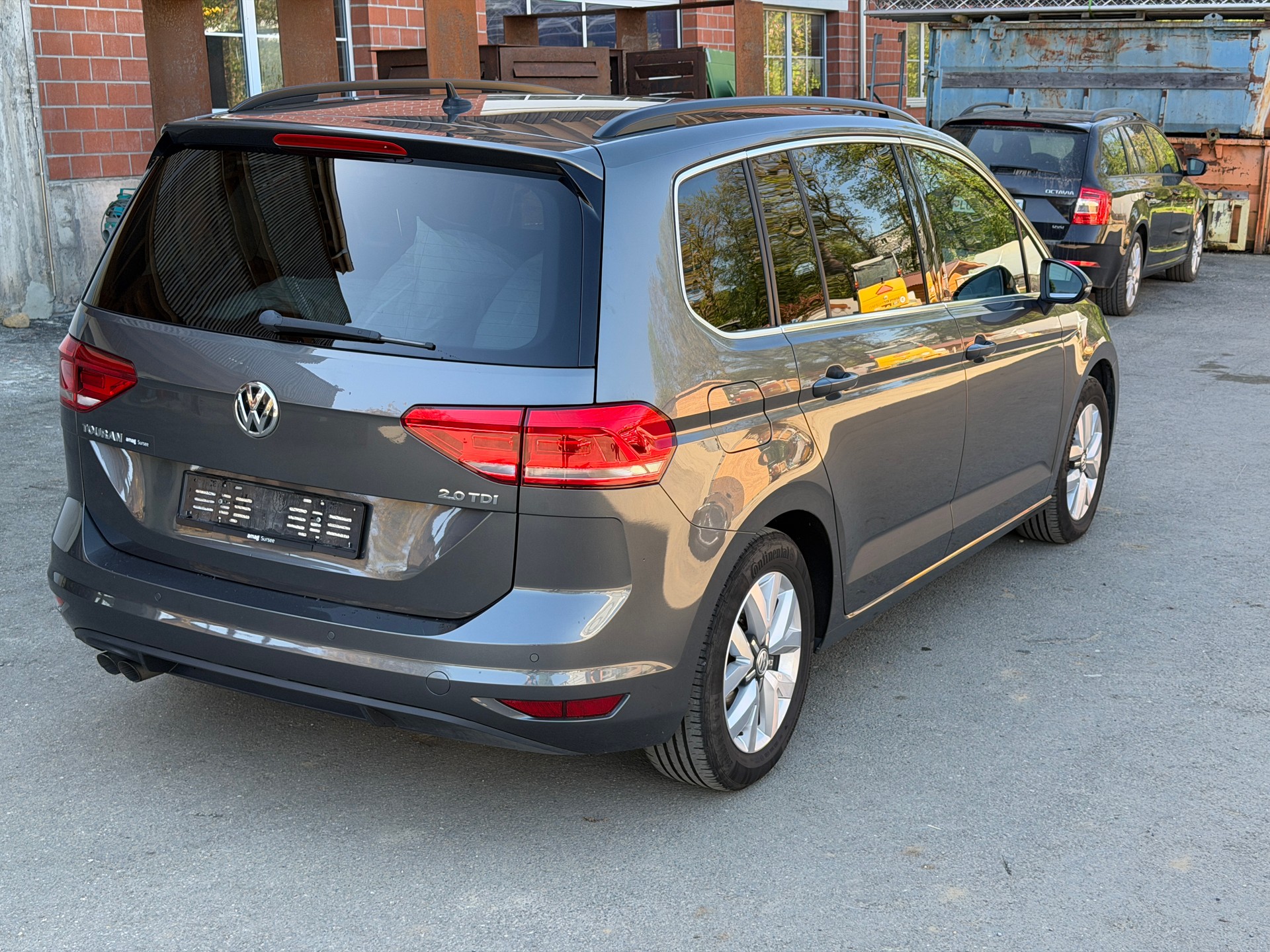VW Touran 2.0 TDI BlueMotion Technology Comfortline-image-4