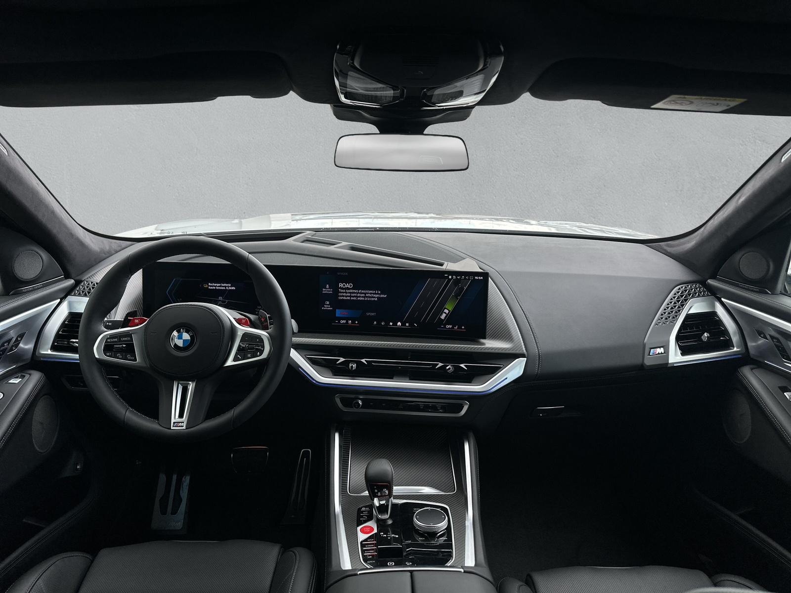 BMW XM xDrive 50e PHEV Steptronic-image-12