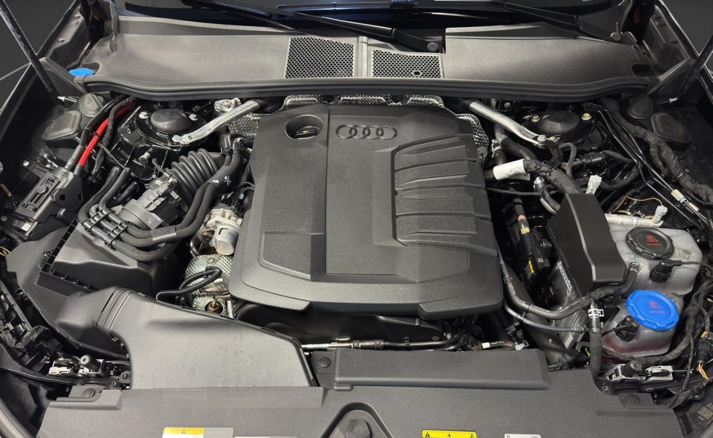 AUDI A5 Avant TDI 150 kW Attraction S tronic-image-15