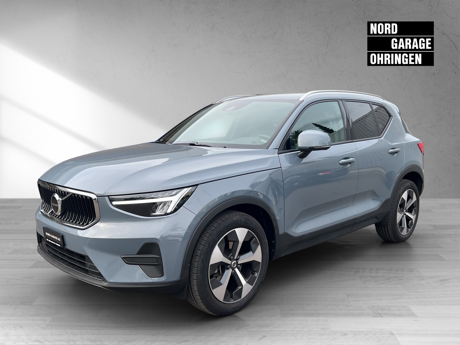 VOLVO XC40 T2 Momentum