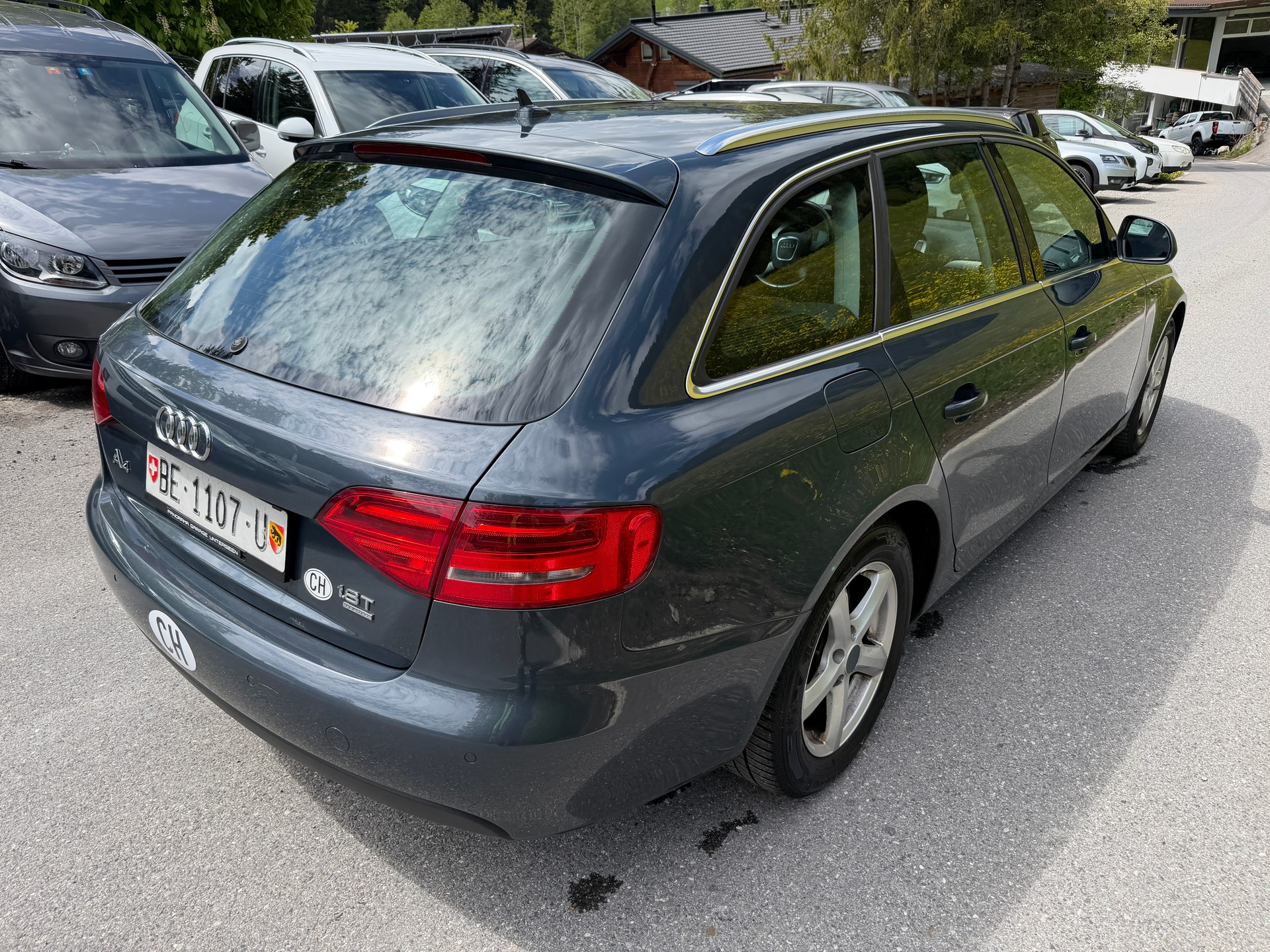 AUDI A4 Avant 1.8 TFSI quattro-image-4