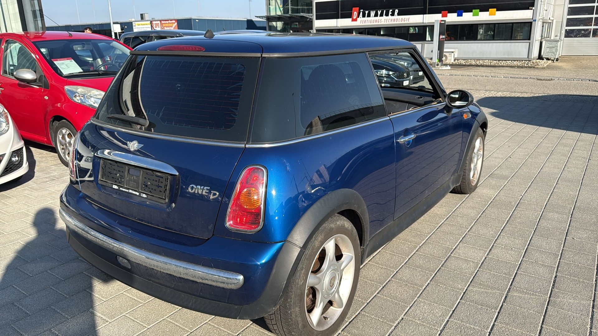 MINI One D-image-4