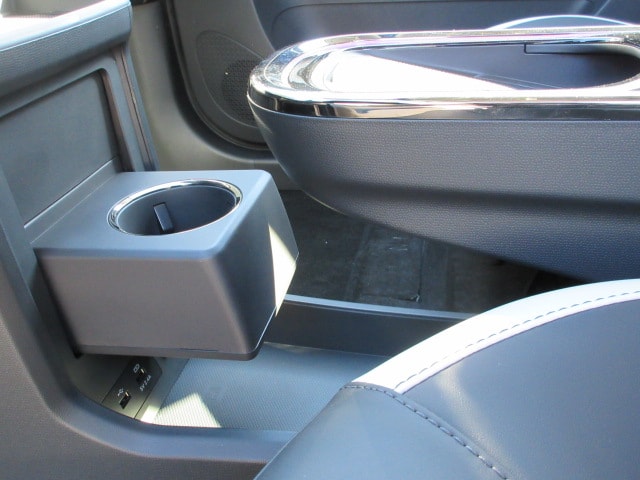 JAC E30X Electric-image-19