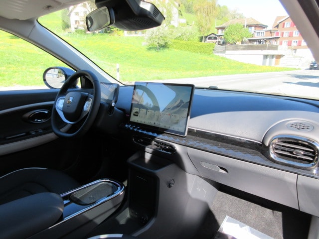 JAC E30X Electric-image-13