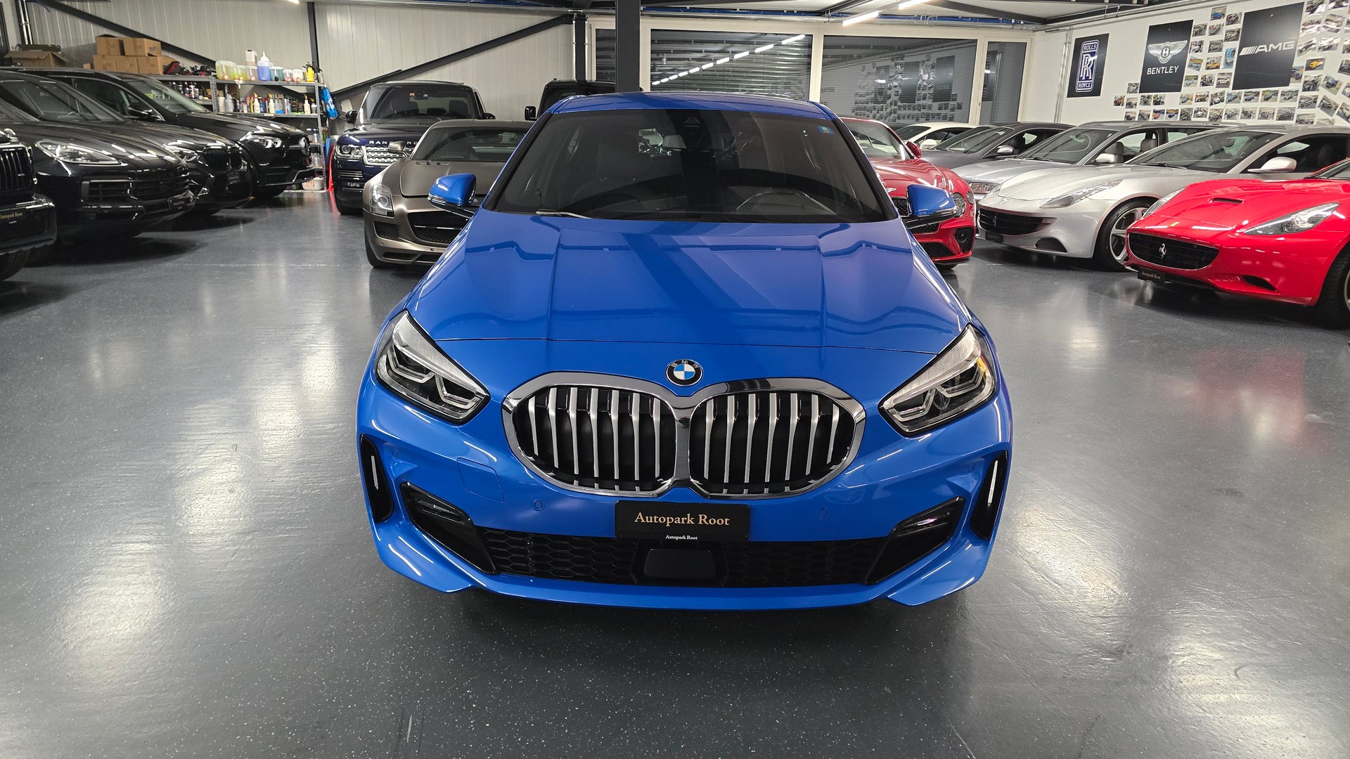 BMW 118i M Sport Pro Steptronic-image-12