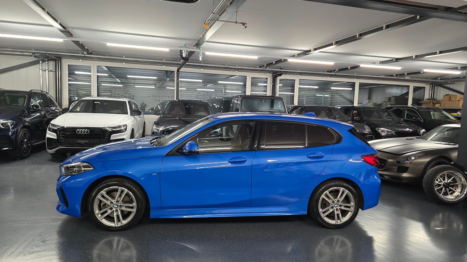 BMW 118i M Sport Pro Steptronic-image-8