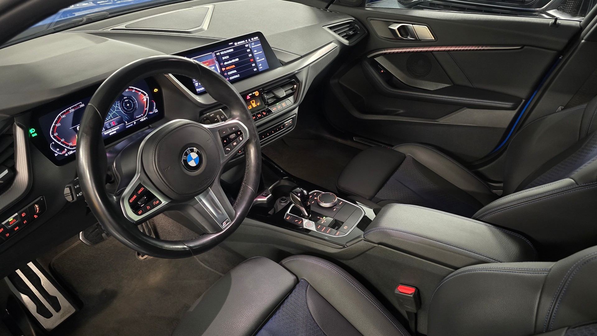 BMW 118i M Sport Pro Steptronic-image-14