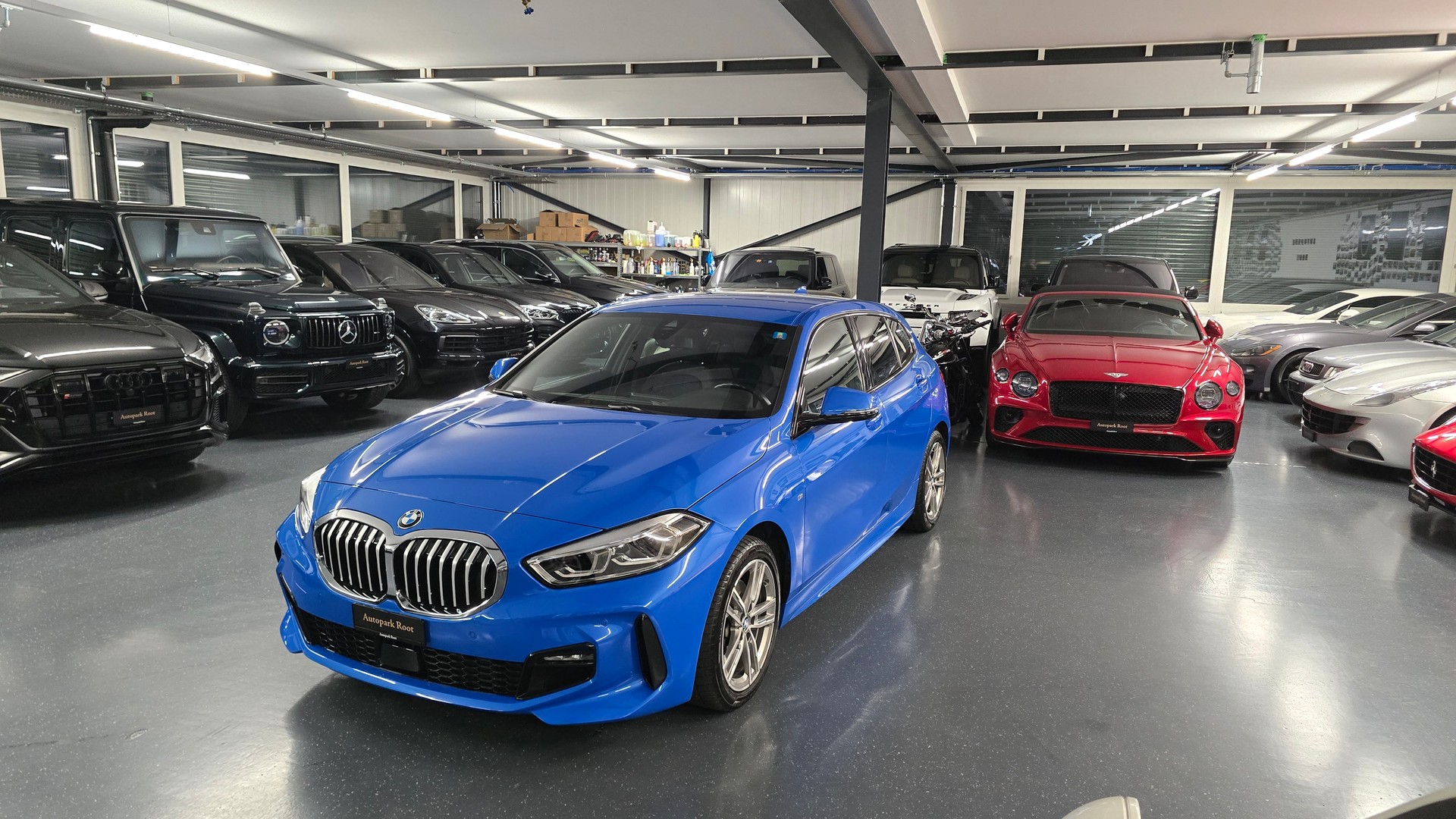 BMW 118i M Sport Pro Steptronic-image-11