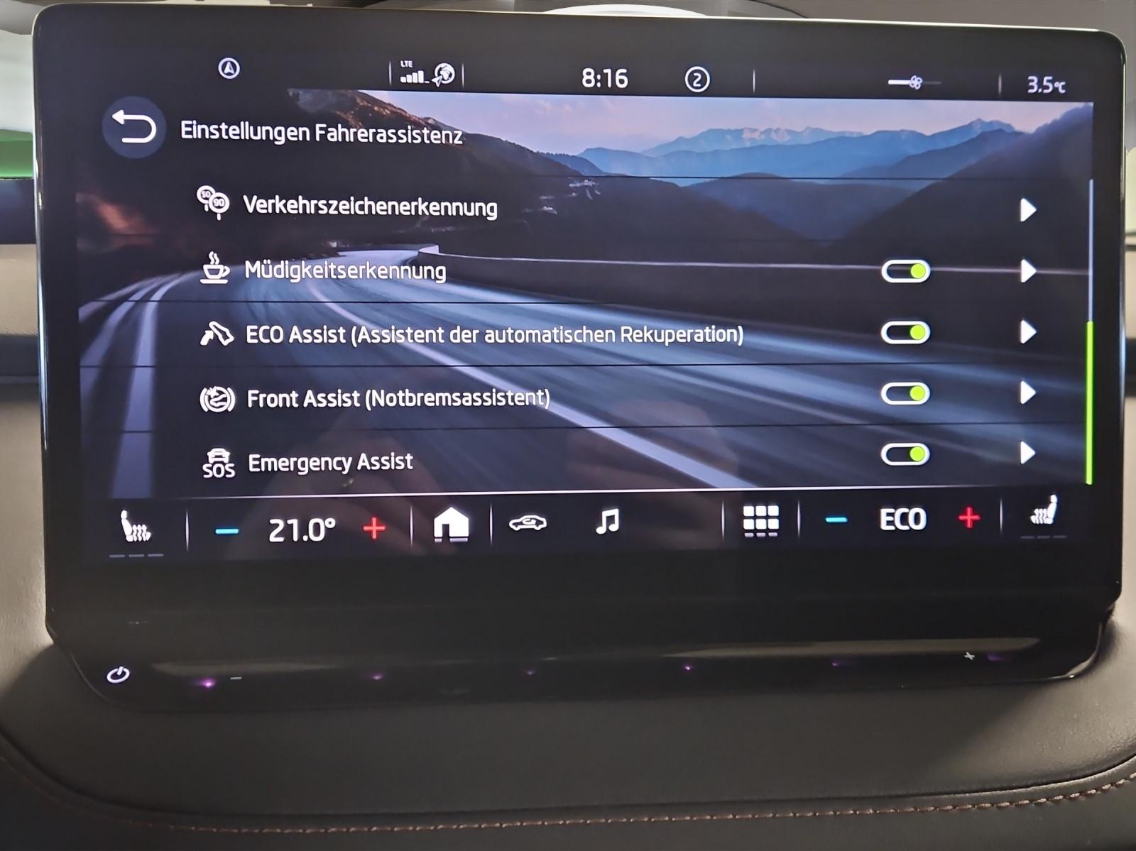 SKODA Enyaq iV 80x-image-17
