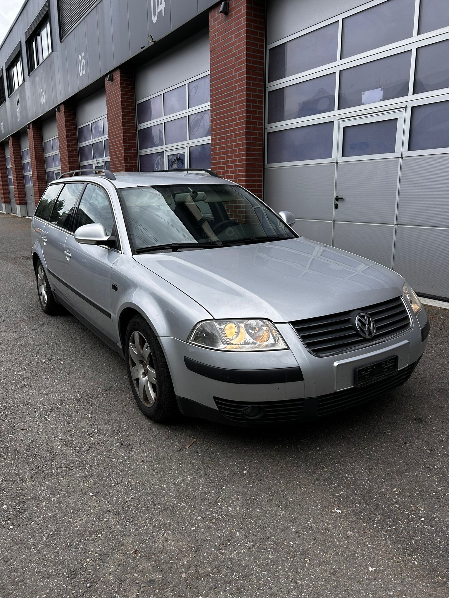VW Passat Variant 1.9 TDI Comfortline-image-1