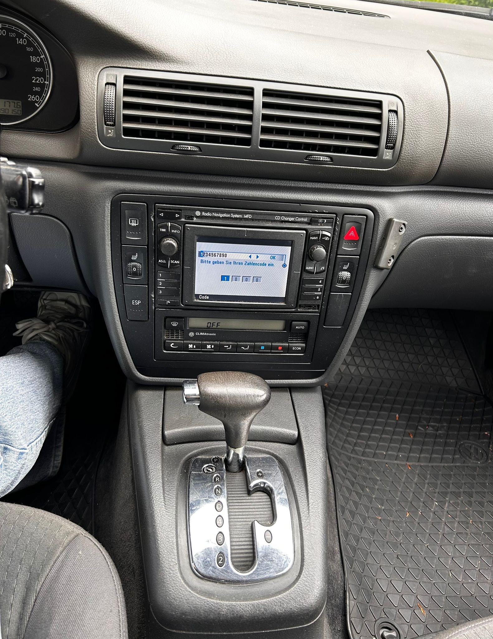 VW Passat Variant 1.9 TDI Comfortline-image-7