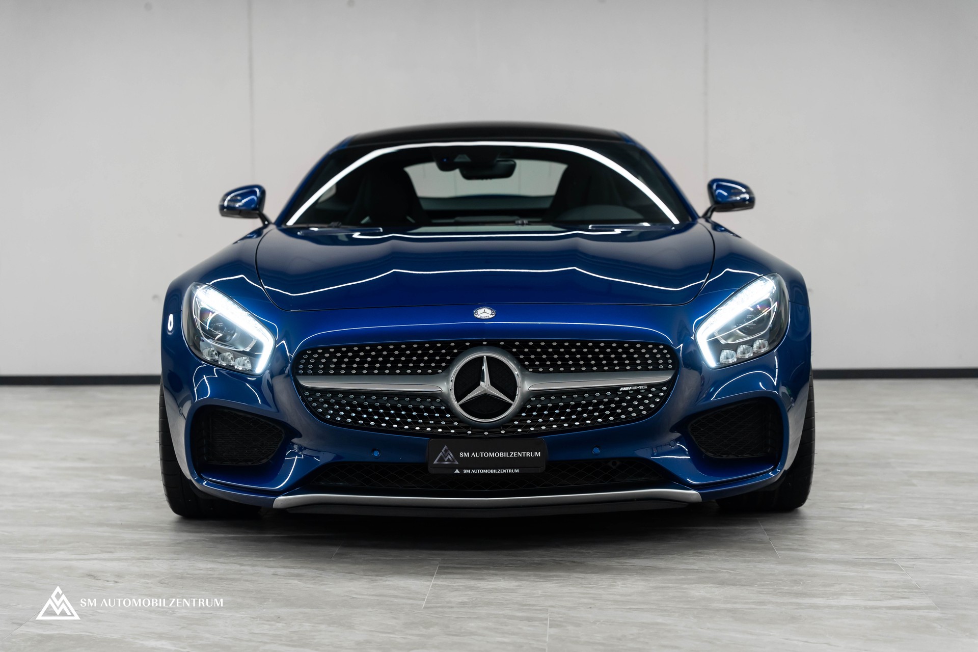 MERCEDES-BENZ AMG GT S Coupé / CH / Burmester / Panorama / Rückfahrkamera-showroom-element-1