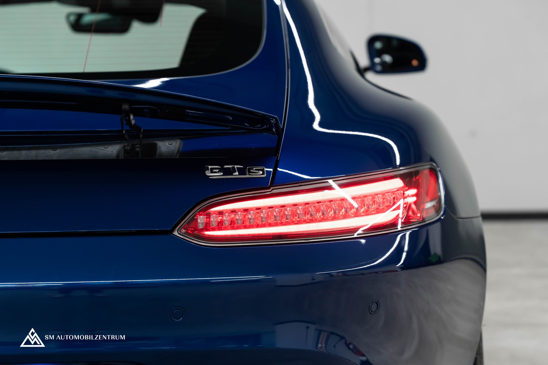 MERCEDES-BENZ AMG GT S Coupé / CH / Burmester / Panorama / Rückfahrkamera-image-11