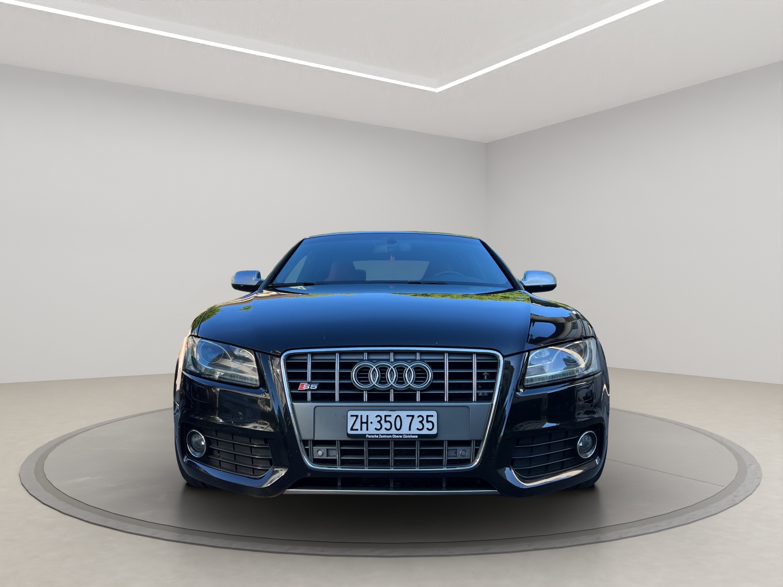 AUDI 4.2 V8 FSI quattro T-Tronic-image-1