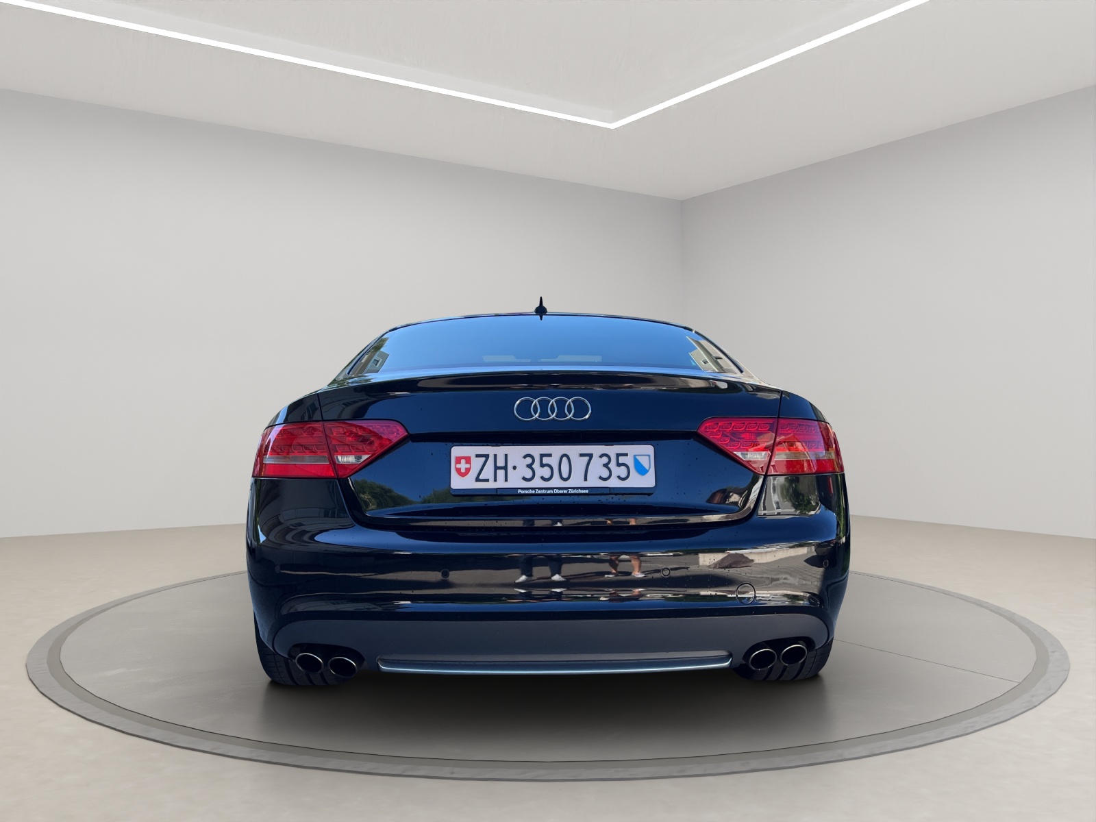 AUDI 4.2 V8 FSI quattro T-Tronic-image-7