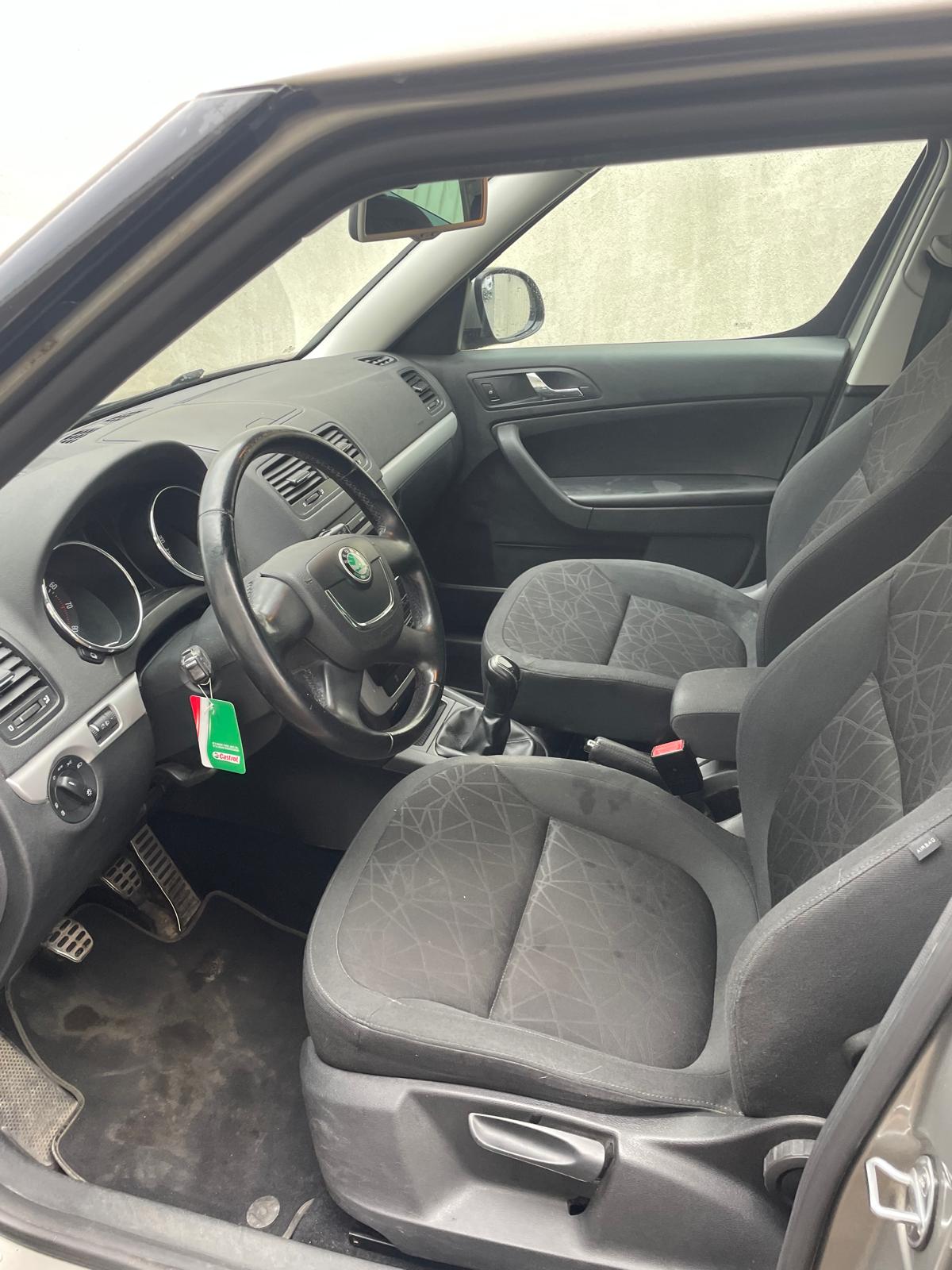 SKODA Yeti 1.4 TSI Ambition-image-2