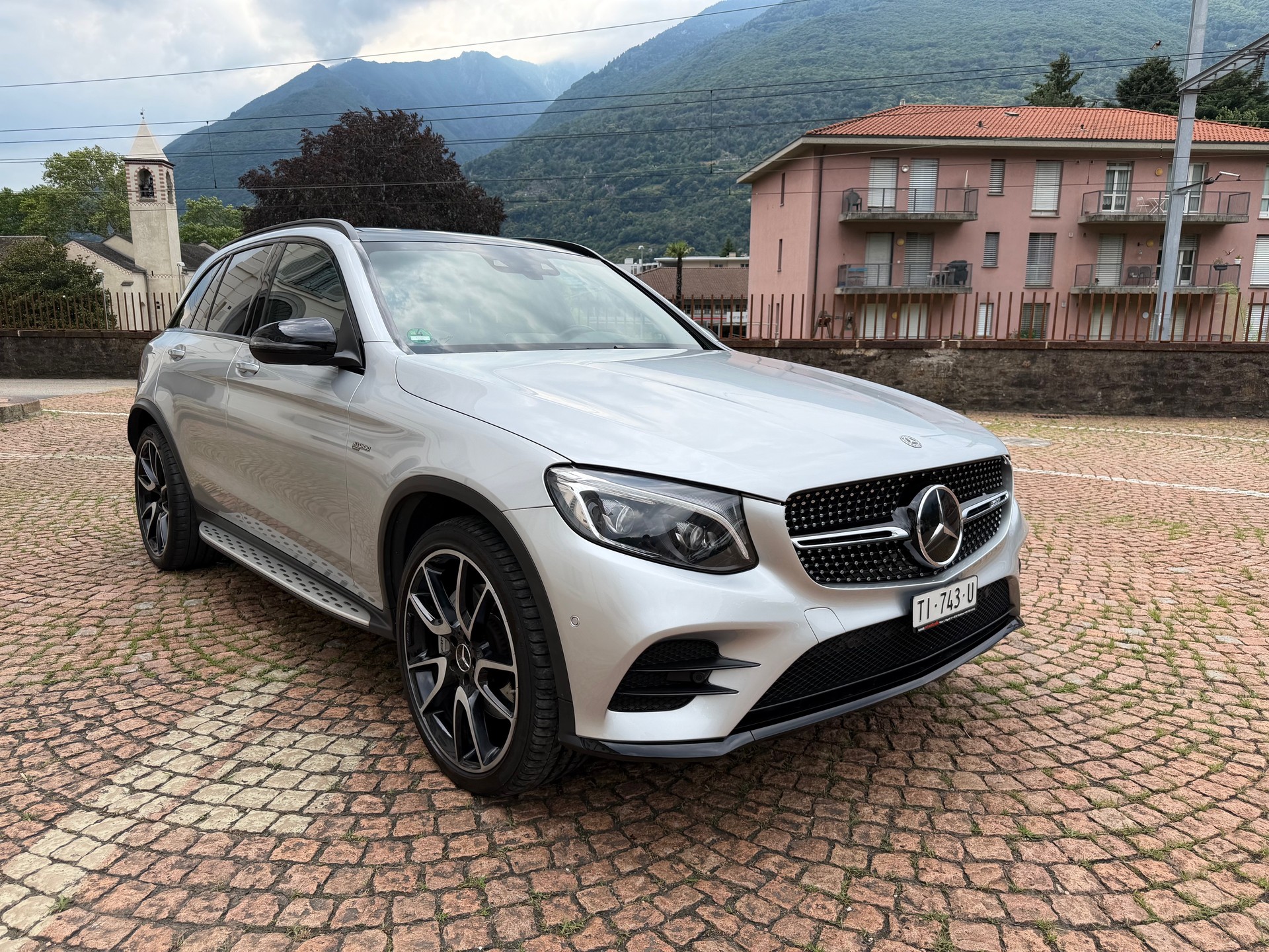 MERCEDES-BENZ GLC 43 AMG 4Matic 9G-Tronic