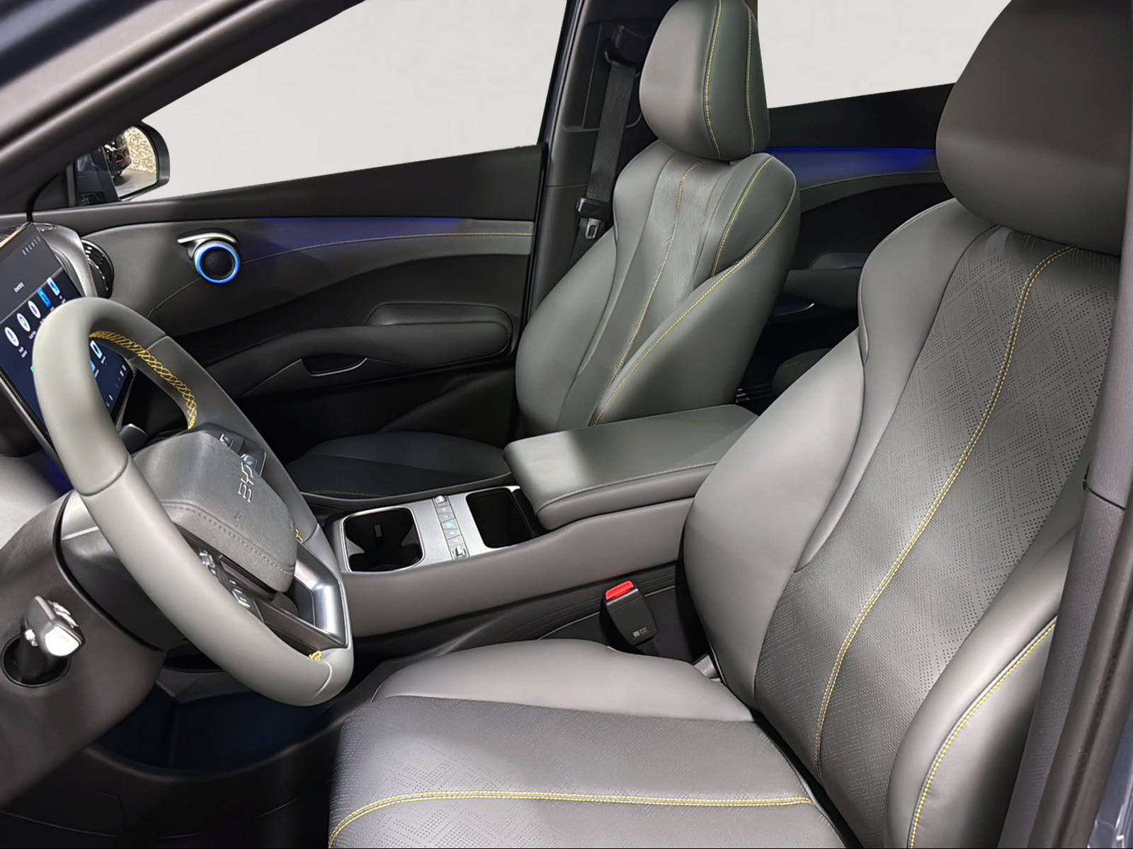 BYD Atto 3 EVO 74.8 kWh Excellence AWD-image-28