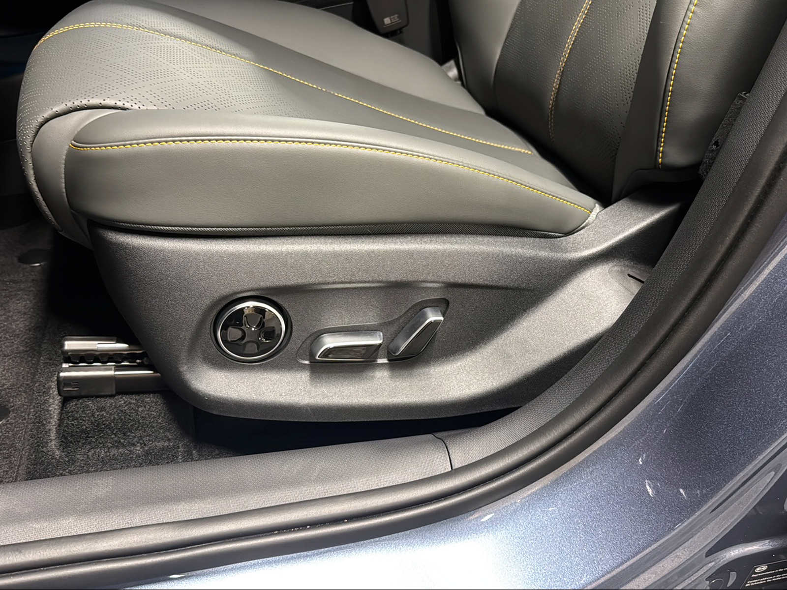 BYD Atto 3 EVO 74.8 kWh Excellence AWD-image-26