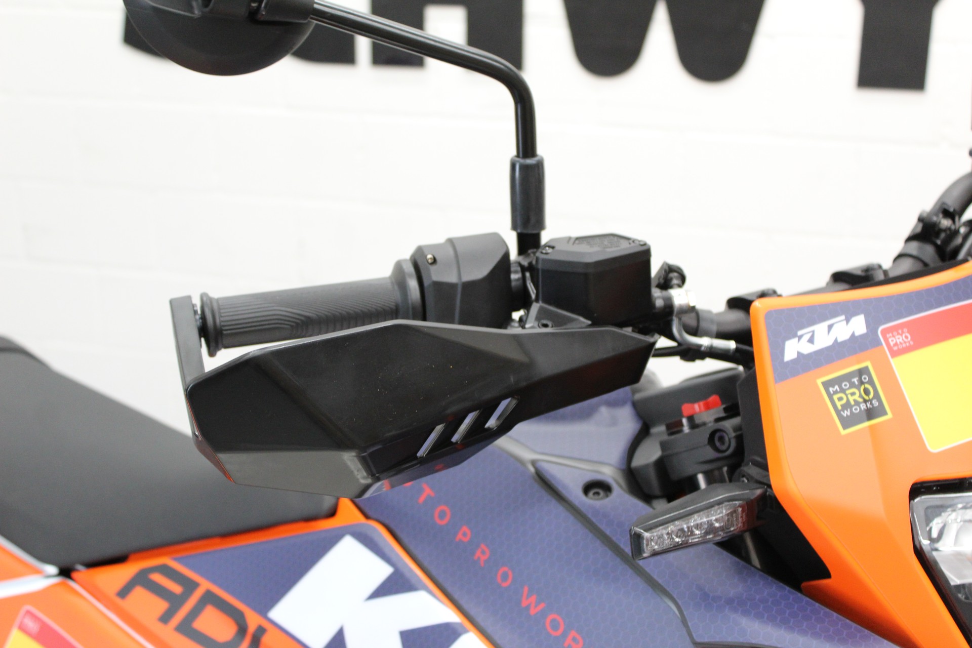 KTM 390 Enduro R-image-8