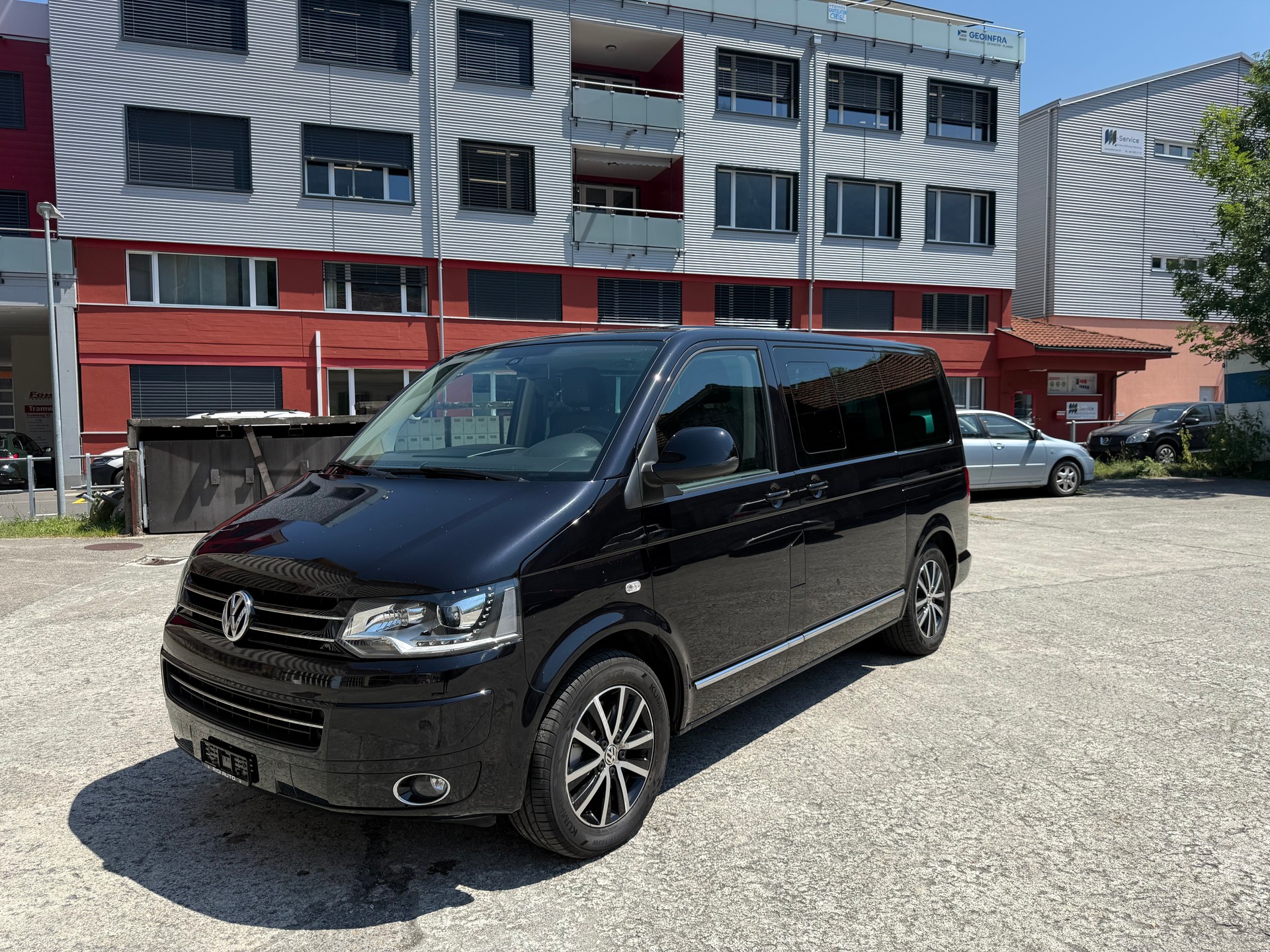 VW T5 Multivan 2.0 Bi-TDI CR HL Last Ed. 4Motion DSG-showroom-element-1