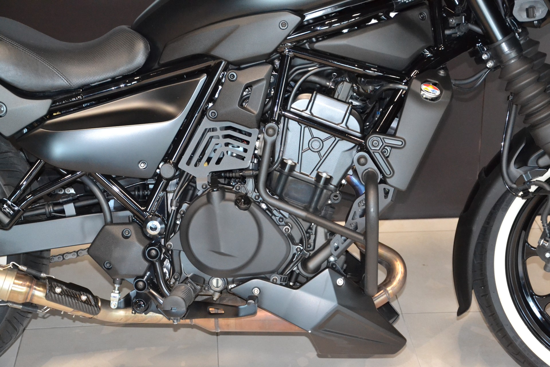 KAWASAKI Eliminator 500-image-10